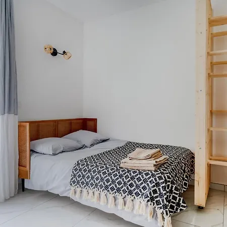 Modern Apartment Next Arc De Triomphe-2